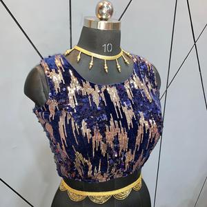 Chemisier Sari de créateur, style indien, vêtement de fête de mariage - Product Image 3