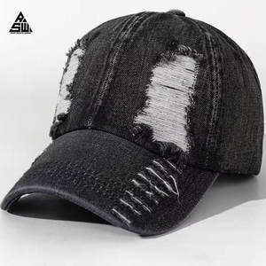 Gorra de Béisbol de Doble Cara con Agujeros Grandes, Estilo Urbano, Parches de Colores, Costuras Decorativas, Tela Común, Unisex, Talla Ajustable, Nuevo Modelo de Primavera - Product Image 3