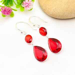 Boucles d'oreilles en grenat en argent sterling 925, bijoux faits à la main en pierres précieuses, cadeaux d'anniversaire pour amis et famille, cadeaux de noël - Product Image 1