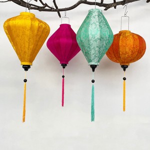 Lanterne suspendue Lanternes chinoises orientales avec lumières Forme de diamant Tissu de soie de bambou Lanterne de festival - Product Image 6