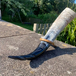 Mug en corne de buffle Viking, écologique, avec polissage en agate - Product Image 2