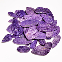 Pierres précieuses Cabochon naturel Fabrication de bijoux Charoite naturelle en vrac Gemmes à des prix d'usine de l'exportateur indien