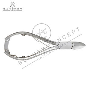 Coupe-ongles de forme différente Personnalisation du produit Poussoir à cuticules pour le soin des ongles par Beauty Concept International Eco-Friendly - Product Image 3