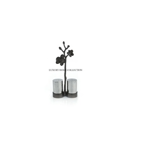 Ensemble moulin à sel et à poivre en forme de feuille de fer, au design élégant et à la performance durable - Product Image 1