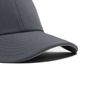 Casquette de sport en polyester respirant à séchage rapide de haute qualité avec perforations découpées au laser – Casquette ajustable à fermeture snapback - Product Image 3