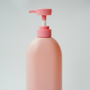 Botella de Plástico HDPE de Alta Calidad de 800 ml con Patrón Curvo, Bomba Dosificadora para Loción, Impresión por Transferencia de Calor para Champú, Acondicionador y Limpiador Facial - Product Image 2