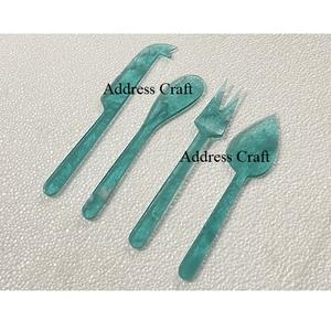 2025 juego de herramientas de corte de queso de resina hecho a mano de moda para eventos de fiesta de boda cubiertos de resina de mesa juego de cuchillos de queso de diseñador - Product Image 2