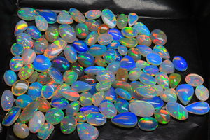 Attrayant pierre précieuse opale éthiopienne lisse polie mélange forme arc-en-ciel Flashy comprenant nid d'abeille et base blanche Opal Cabochon - Product Image 2