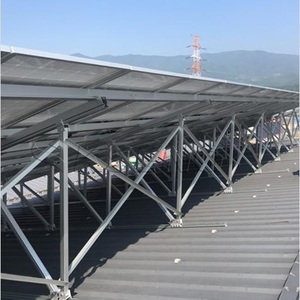 Support de montage solaire photovoltaïque en acier Q235 galvanisé par immersion à chaud, installation facile sur toit ou au sol, certifié ISO9001, taille personnalisée - Product Image 1