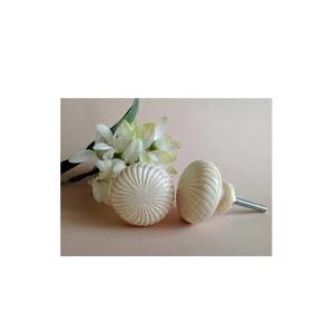 Boutons d'incrustation d'os et poignée de traction d'incrustation d'os de bouton d'armoire traditionnel pour le produit le plus vendu de matériel et de tiroir - Product Image 5