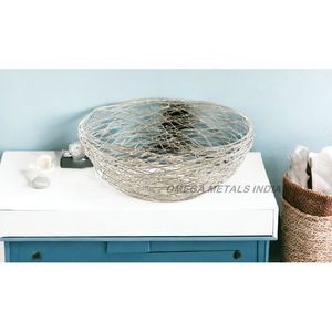 Bol décoratif ovale de luxe en métal, extérieur doré, intérieur argenté, bol de service poli pour banquet et décoration de mariage - Product Image 5