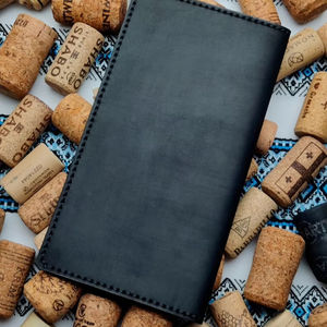 Carpeta para billetes de cuero grabado con logotipo personalizado al por mayor, soporte para recibos, talonario de cuero genuino con logotipo personalizado, chequera de cuero genuino, venta al por mayor - Product Image 1