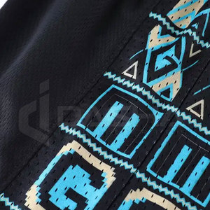 Pantalones cortos de hombre personalizados con estampado completo de calidad superior con bolsillos dobles con cremallera Pantalones cortos de baloncesto de costura interior de 6 pulgadas - Product Image 4