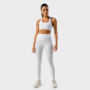 2025 pantalones de Yoga de cintura alta de nailon con logotipo personalizado mallas de gimnasio para mujer con patrón de ropa deportiva sólida - Product Image 3