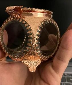 Présentoir à bijoux de couleur argent avec galvanoplastie dorée Boîte décorative en laiton à 3 trous en laiton pour le stockage - Product Image 6