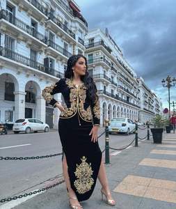 2025 @ Veste noire élégante algérienne traditionnelle avec Karakou avec perles de verre en cristal embellies, Dabka, perles, travail de la pierre - Product Image 1