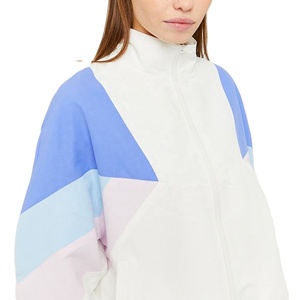 Conjunto de Pantalones Cortos y Chaqueta Cortavientos Transpirable Personalizado para Mujer, Moda Primavera Verano, Color Personalizado, 2027 - Product Image 3