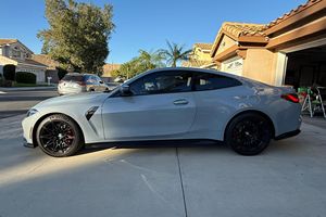 รถบีเอ็มดับเบิลยู เอ็ม4 คูเป้ ปี 2022 มือสอง พวงมาลัยซ้าย/ขวา - Product Image 4