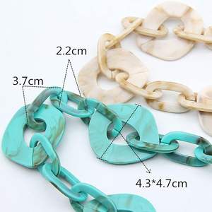 Collar de cadena acrílico hecho a mano de moda para joyería de fiesta hecho por MN EXPORTS - Product Image 6