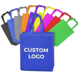 Bolsas no tejidas con asa vertical reciclable personalizadas al por mayor, prensa de calor, regalo de compras, embalaje de comestibles hecho en Vietnam - Product Image 2