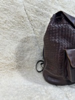 El Yapımı Vintage Unisex Fas Örgülü Hakiki Deri Çevre Dostu Hırsızlığa Karşı 20L Sırt Çantası Bohem Tarzı Geometrik Desenli