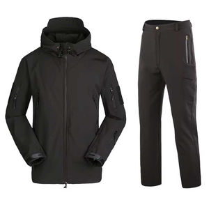 Venta al por mayor de alta calidad de los hombres chaqueta cortavientos ligero transpirable impermeable chándal y cómodo al aire libre ropa casual - Product Image 2