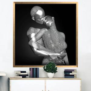 Toile imprimée élégante : Art moderne de couple enlacé romantique, encadré or - Product Image 1