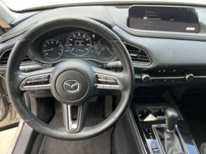 Mazda CX-30 2.5 S V4 2.5L AWD 2023 Usado en Buen Estado - Product Image 3