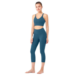 Ensemble de leggings et soutien-gorge de yoga pour femmes, qualité supérieure, fabrication sur mesure, respirant, 2 pièces, service OEM - Product Image 1