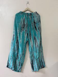 Pantalon de pyjama vintage en crêpe de soie tie-dye, doux et confortable, idéal pour les vacances - Product Image 3