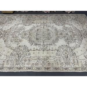 Tapis turc vintage, tapis de 5,7 x 9,2 pieds, grand tapis blanc à bordures - Product Image 5