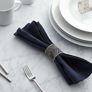 Ensemble de ronds de serviette en acier inoxydable pour décor de table à manger élégant avec finition en argent poli pour les mariages et les fêtes - Product Image 3