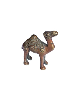 PARIJAT HANDICRAFT Estatuilla de camello de latón hecha a mano Diseño Art Deco Ecológico Durable Chino Fengshui Animales decorativos para - Product Image 1