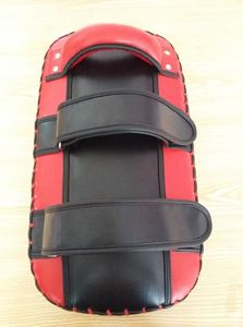 Coussinets de boxe avec logo personnalisé de haute qualité Gants en cuir synthétique avec fonction d'étanchéité pour un usage quotidien - Product Image 5