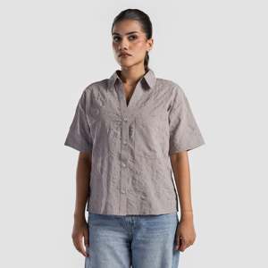 Chemise en popeline texturée GA-I décontractée grise pour le printemps/été – Élément de mode simple - Product Image 1