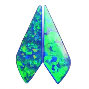 Paire d'opales de feu bleu-vert étincelantes, 8 carats au total, taille cabochon 32x11x2 MM, forme fantaisie, pour la fabrication de boucles d'oreilles, pierres précieuses de créateur - Product Image 1