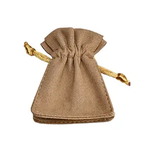 Pochette cadeau personnalisée en gros sac à cordon Bolsas De Terciopelo petit tissu vert pochette à anneaux en cuir et daim