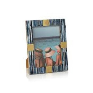 Cadre Photo en bois élégant fait à la main avec incrustation de laiton résine de haute qualité pour la décoration intérieure et cadeau - Product Image 1