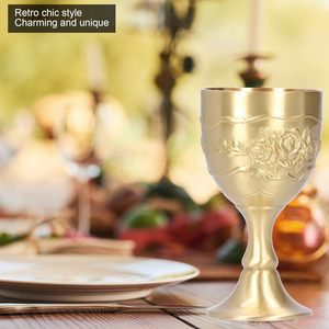 Copa de Vino de Latón Dorado Ecológica Moderna Hecha a Mano, Cáliz con Relieve de Rosa para Fiestas y Bares - Product Image 6