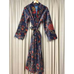 Luxury Unisex Velvet Kimono Elegant Reversible Silk Lined Quirky Gown Soft Autumn Winter <b>Christmas</b> Gift House Robe Boho <b>Jacket</b> - Product Image 4