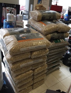 Granulés de bois dur de qualité supérieure pour des systèmes de chauffage efficaces - Product Image 3