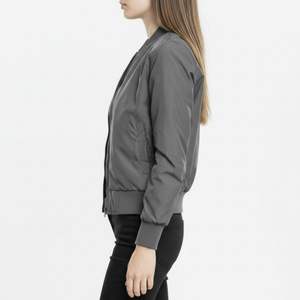 Chaqueta Bomber Clásica y Cómoda con Bordado Personalizado, Chaqueta Bomber Gris Unisex para Mujer, Chaqueta Ligera de Primavera - Product Image 4