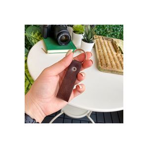 Original Artena-Mini accessoire élégant fait main porte-clés en cuir marron avec boîte-cadeau - Product Image 2