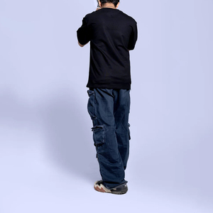 T-shirt de sérigraphie surdimensionné pour hommes, tout dernier style avec motif solide, coupe régulière, manches courtes - Product Image 5