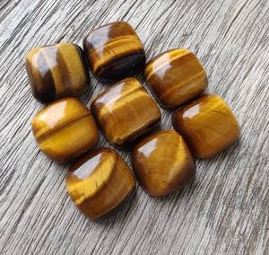 เบาะพลอยตามาคาโบชองเสือธรรมชาติตัดเพชรขนาดเทียบขนาดสำหรับทำเครื่องประดับทรงวงรีความสูง8มม. จำนวนจำกัด - Product Image 1