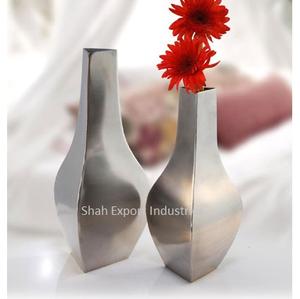 Jarrón de flores con acabado plateado moderno, decoración de escritorio de lujo para el hogar, sala de estar, decoración de boda costera clásica hecha a mano, Metal - Product Image 1