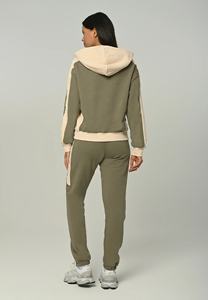 Conjunto de pantalones con capucha boxy de gran tamaño para hombre personalizado del fabricante grueso French Terry Heavyweight 3D en relieve sólido negro Vintage - Product Image 3