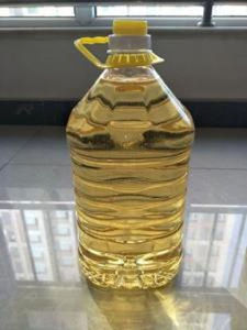 Huile de tournesol raffinée de haute pureté développée pour l'alimentation et l'usage domestique, neutre, uniforme et fiable sous la cuisson à haute température - Product Image 4