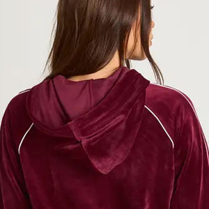 Sudadera de Terciopelo de Estilo Simple para Mujer con Diseño de Cremallera, Bolsillos Tipo Canguro y Mangas Completas con Diseño de Logotipo para Venta al por Mayor - Product Image 6