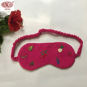 Masque de sommeil brodé en coton pour accessoires capillaires - Product Image 3